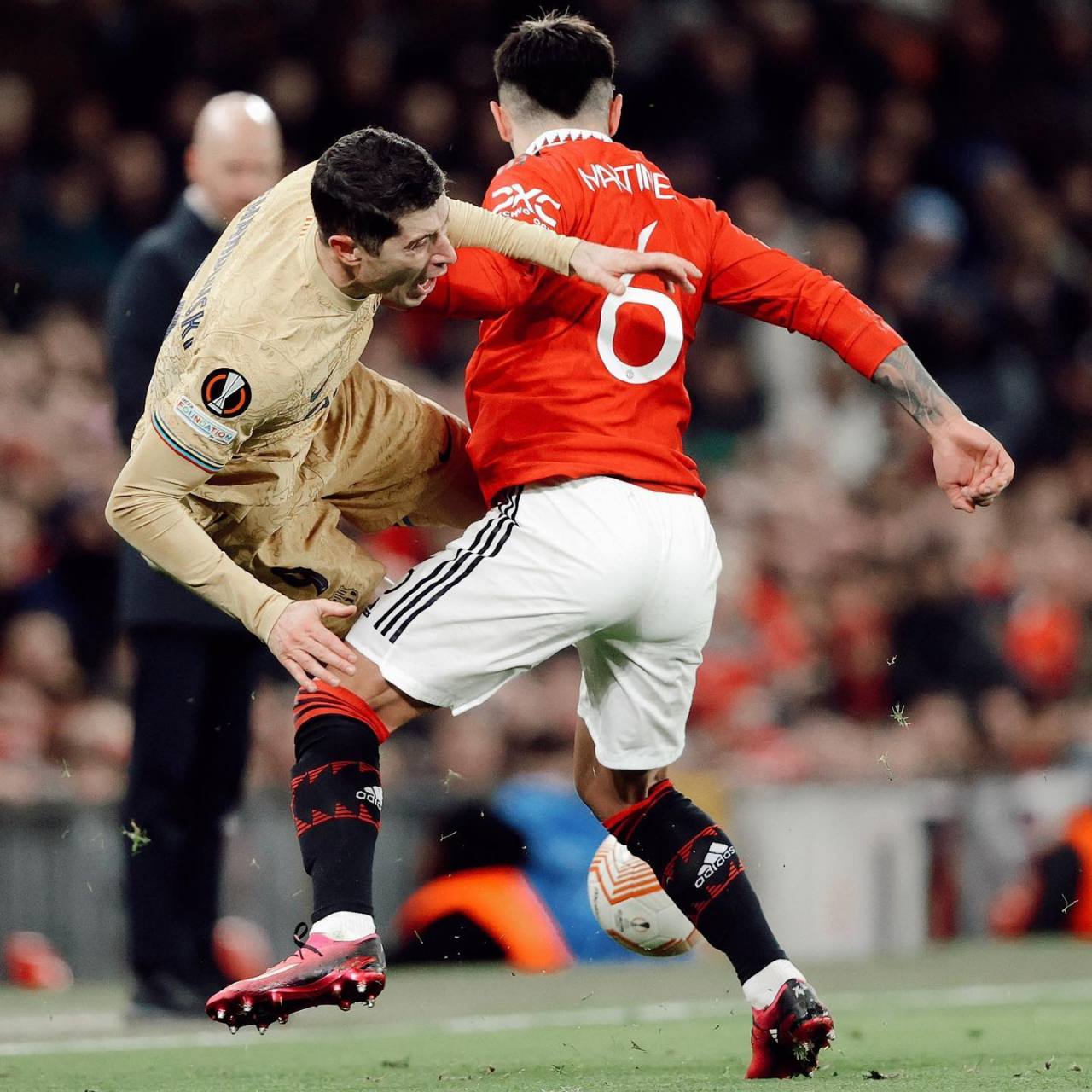 利兹联艰难取胜，实力暴露无遗