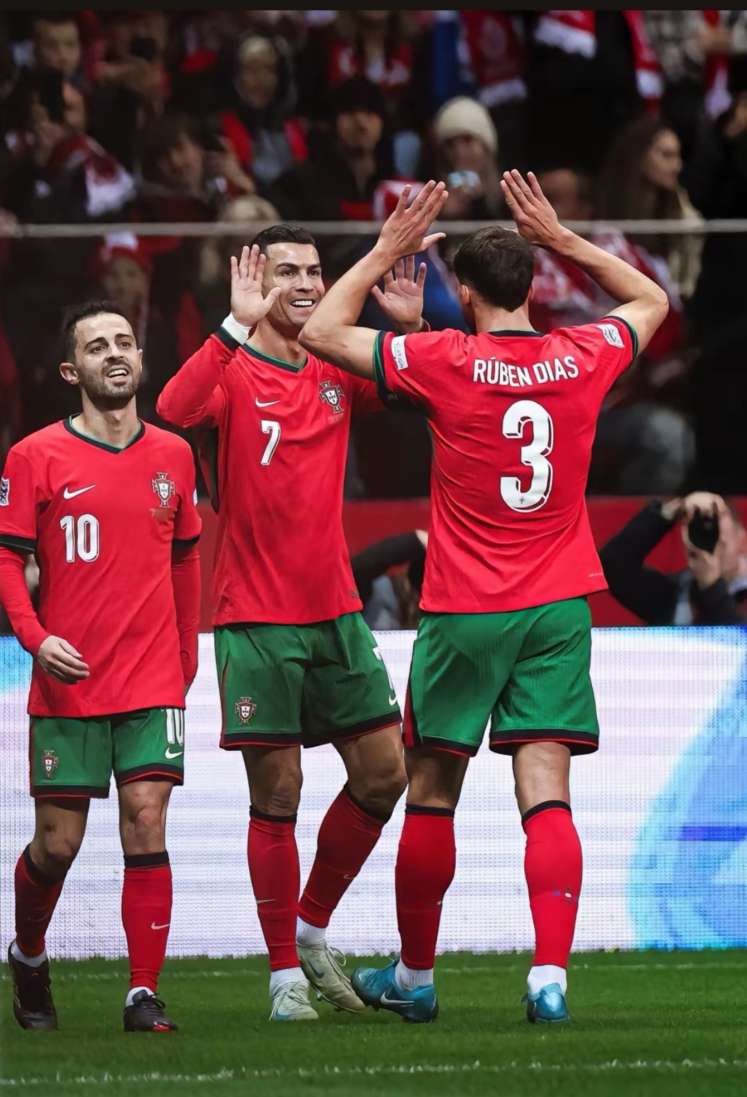 阿尔及利亚接二连胜进军半决赛，欧国联至冠军犹存